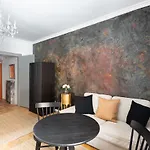 Crystal Apartment Prague